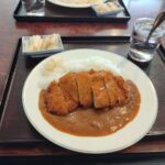 八豊食堂のカツカレー