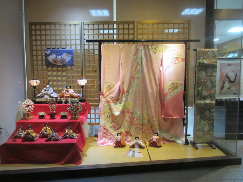 春らしいピンクの振袖